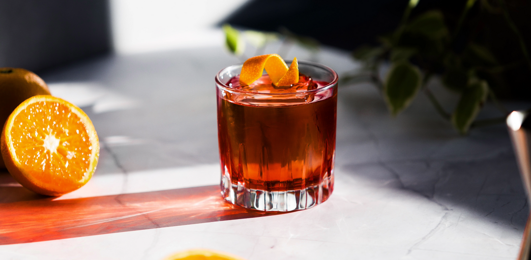 HOW TO MAKE A NEGRONI